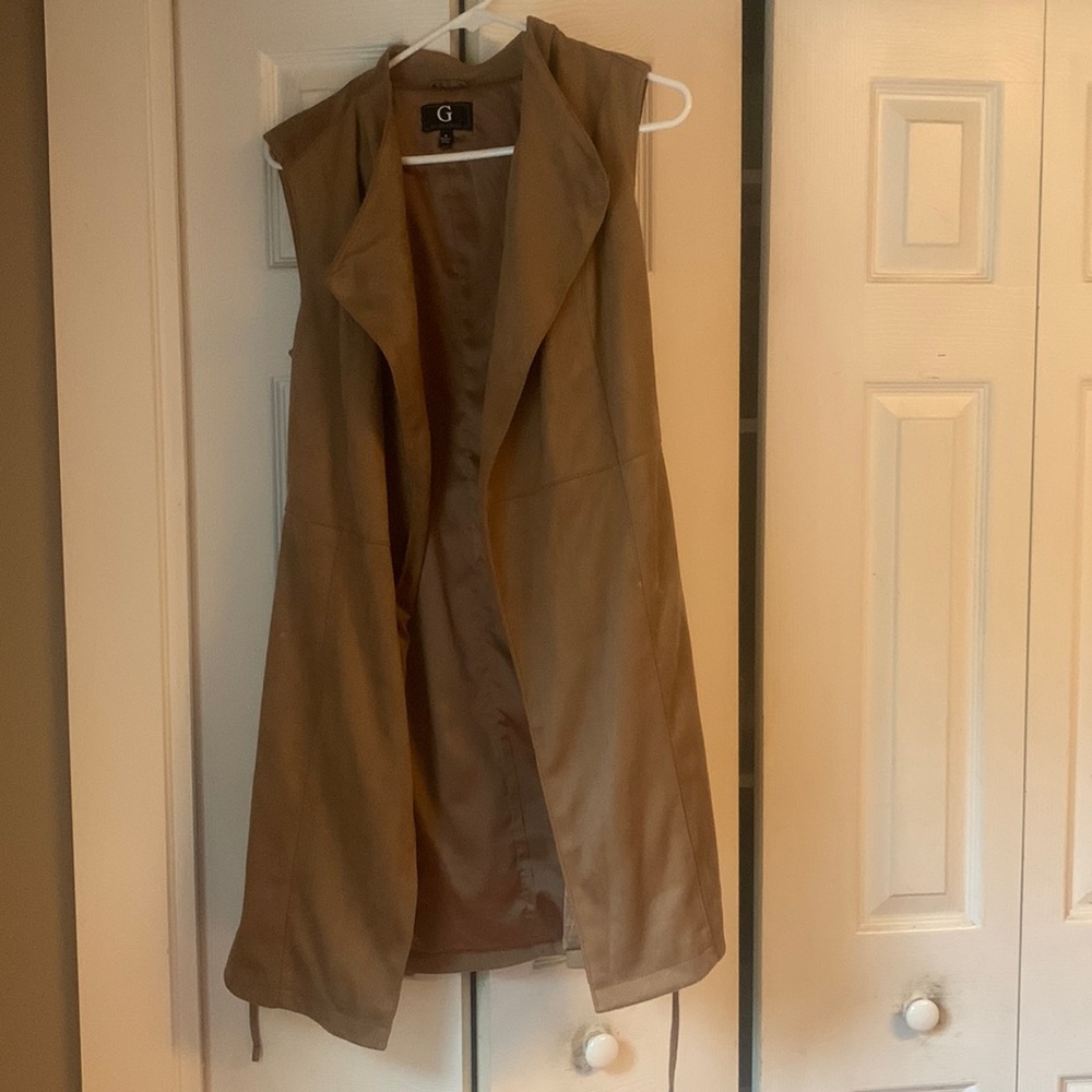 Giuliana Vest, medium, never worn